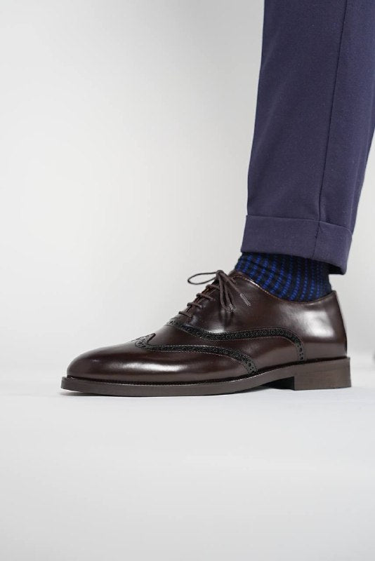 Brown Wingtip Laces Shoes