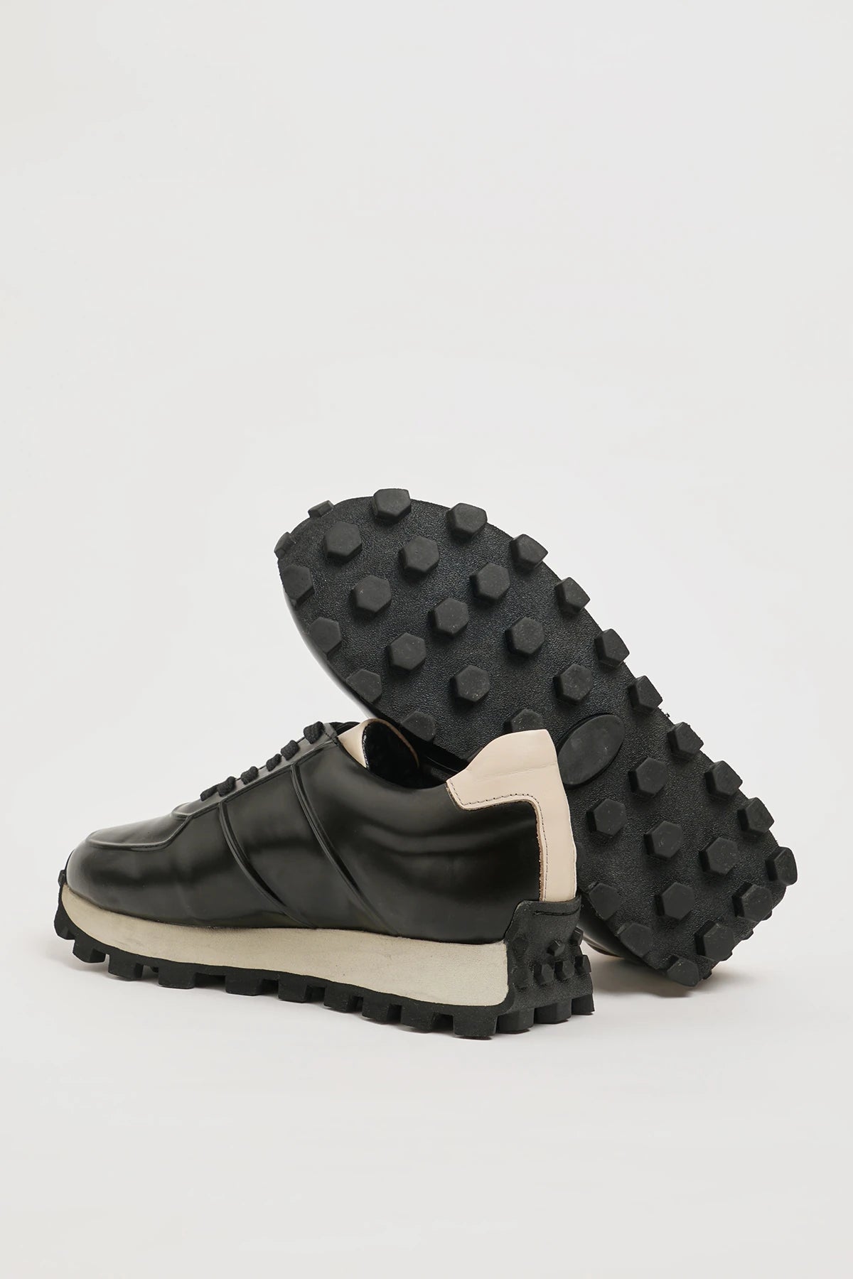 Black Calf Leather Casual Runners