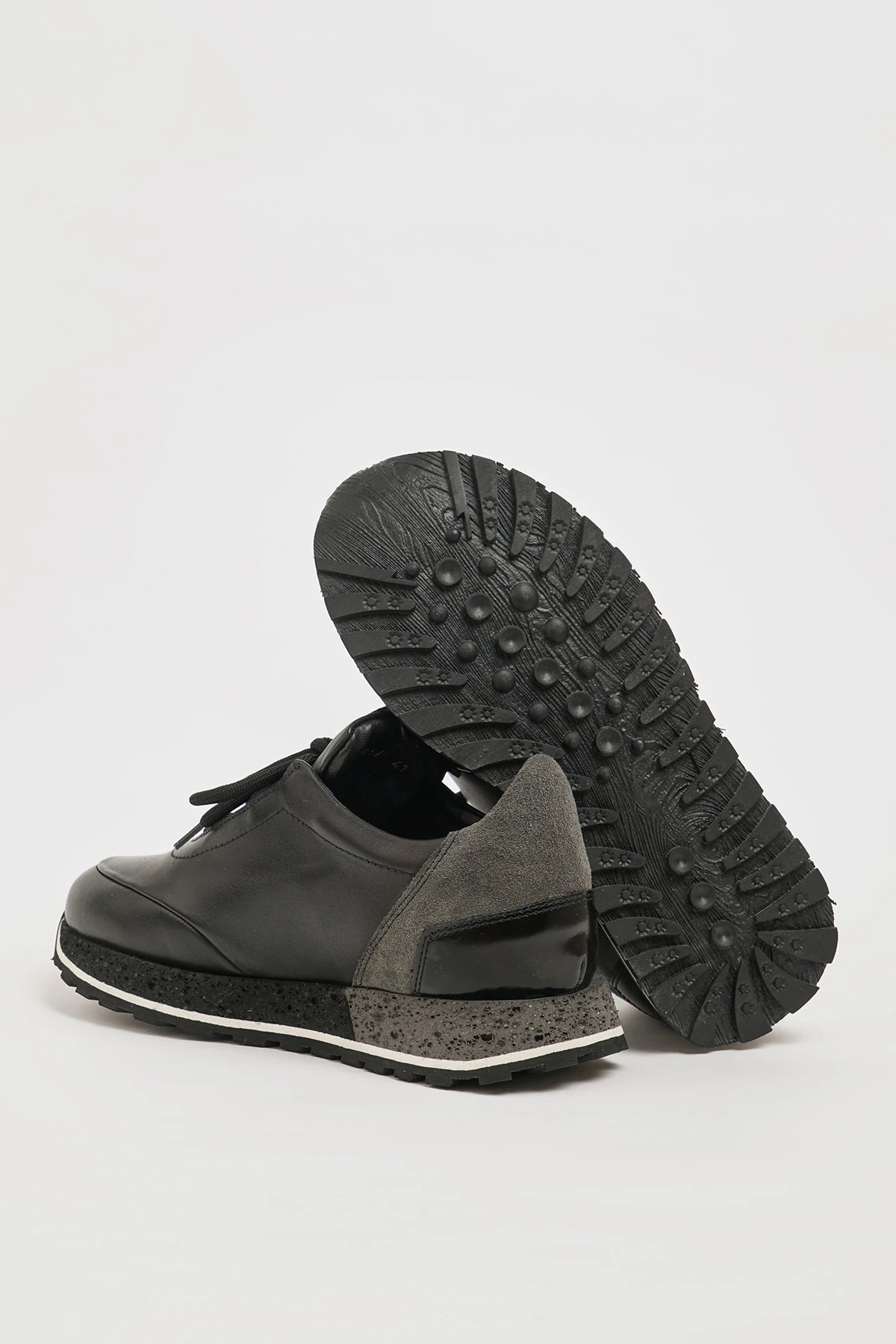 Black Leather Eva Sole Sneakers