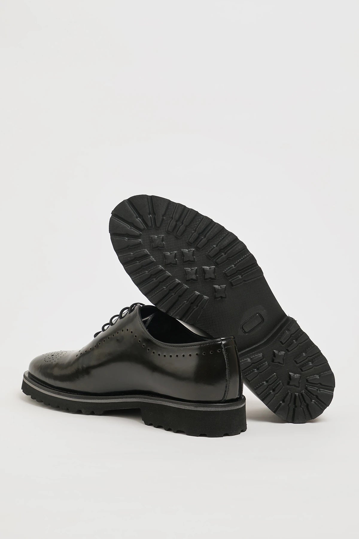 Black Calf Derby Brogue Laces Shoes