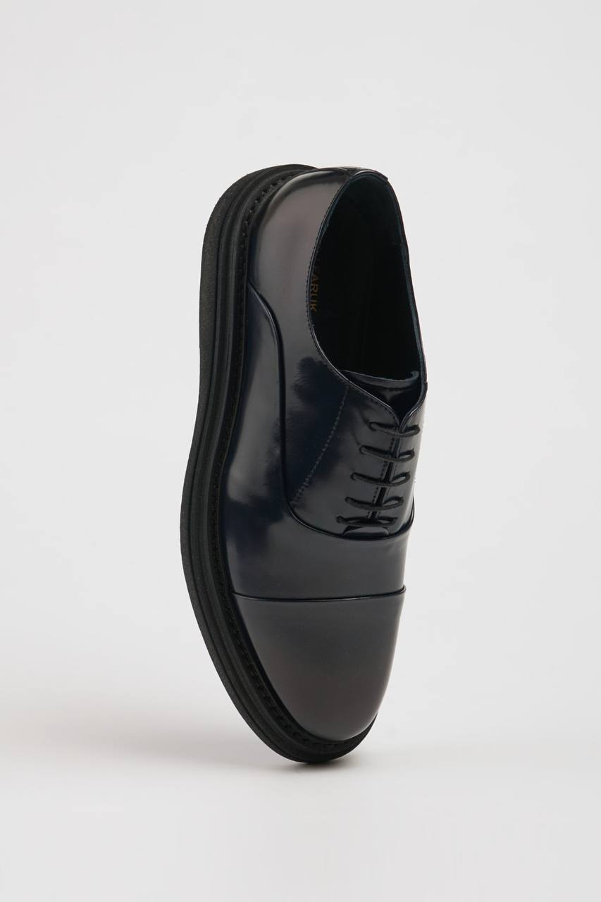 Navy Blue Calf Captoe Laces Shoes