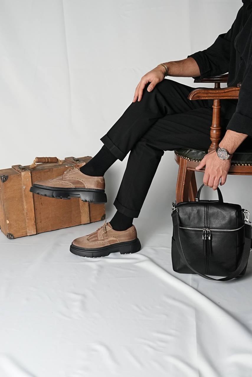 Brown Suede Wingtip Brogue Laces Chunky
