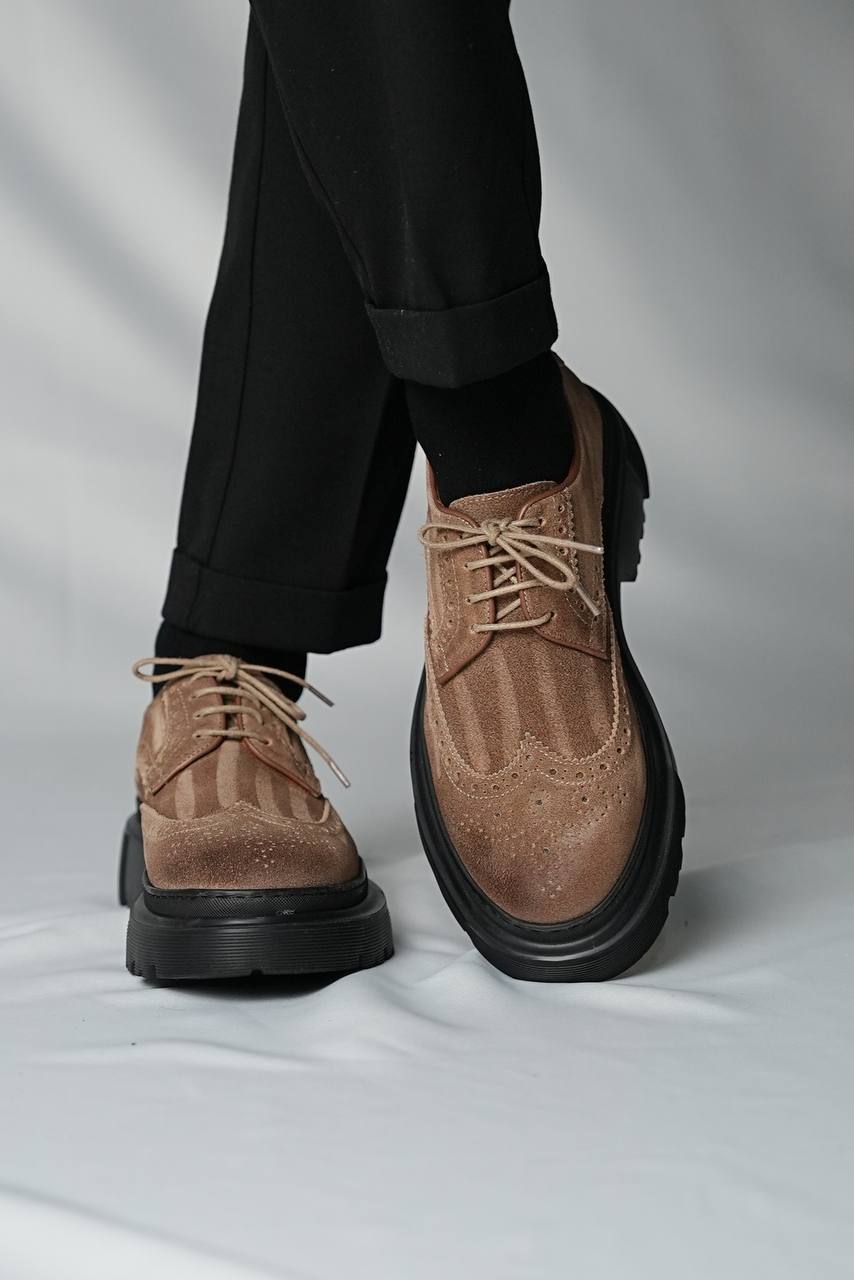 Brown Suede Wingtip Brogue Laces Chunky