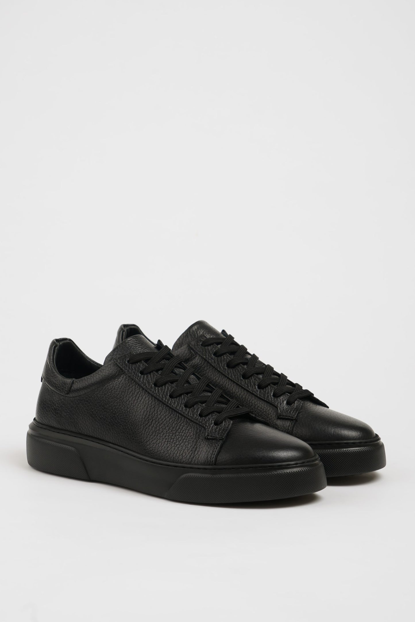 All Black Leather Sneakers SD-035