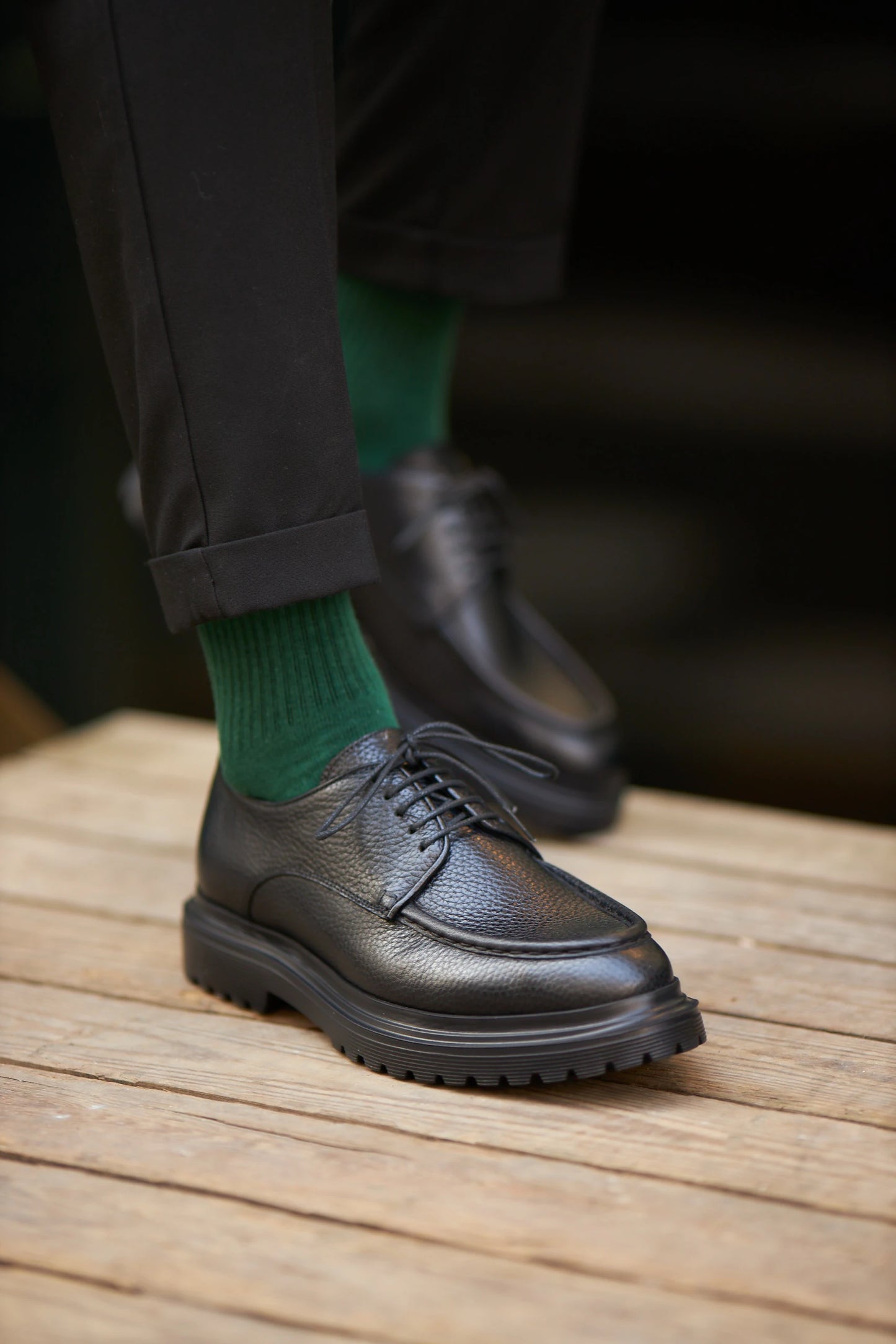 Black Grainy Laces Shoes