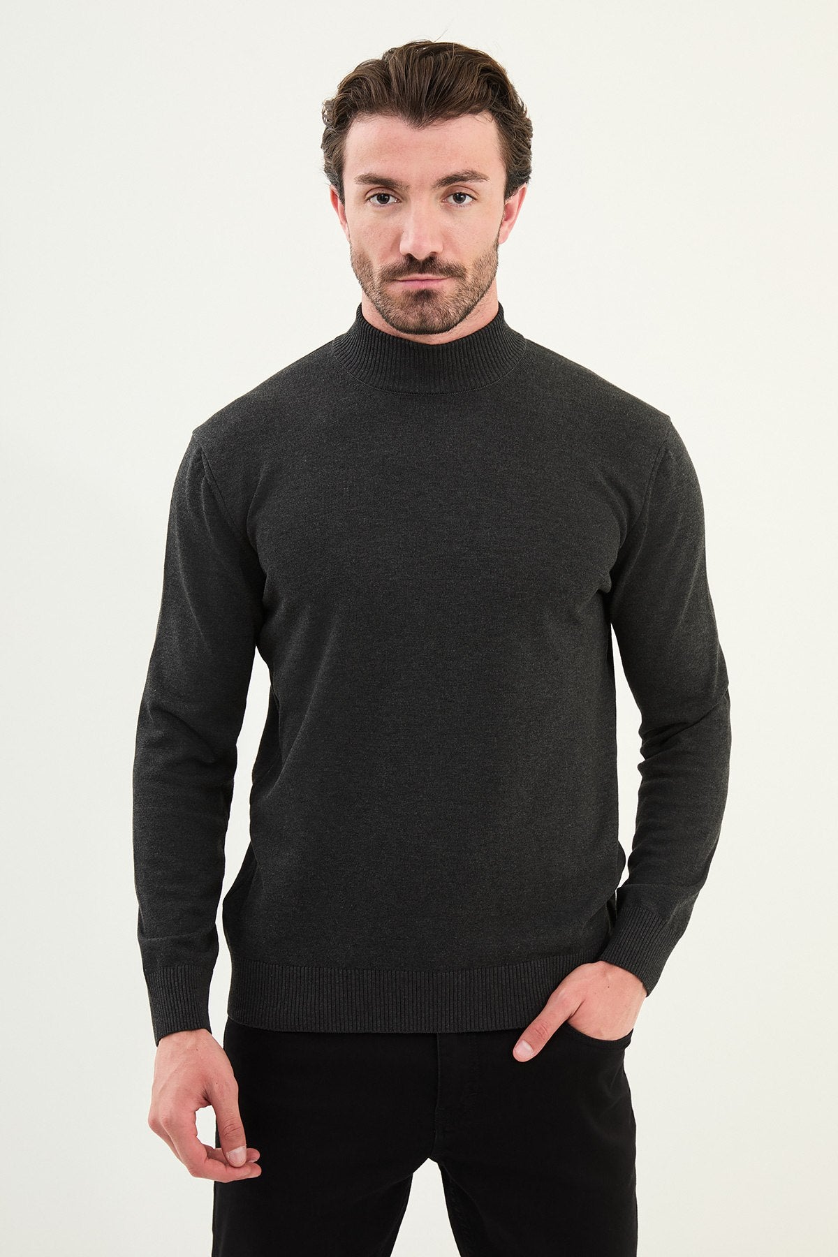 White Men's Wear Knitwear Slim Fit Turtleneck