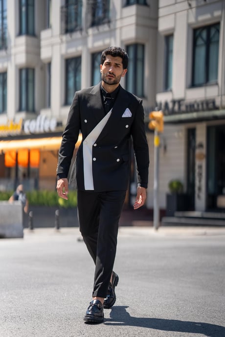 Black Swallow Collar Special Design Slim Fit Suit