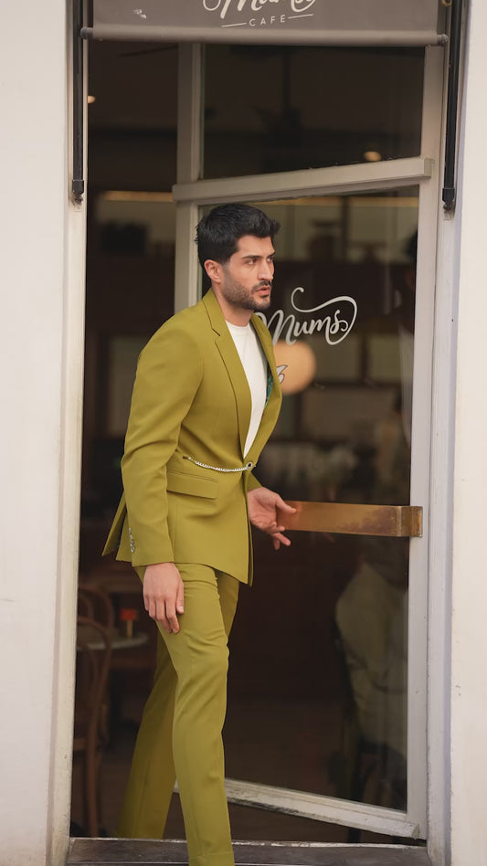 Green Chain Detail Mono Collar Suit