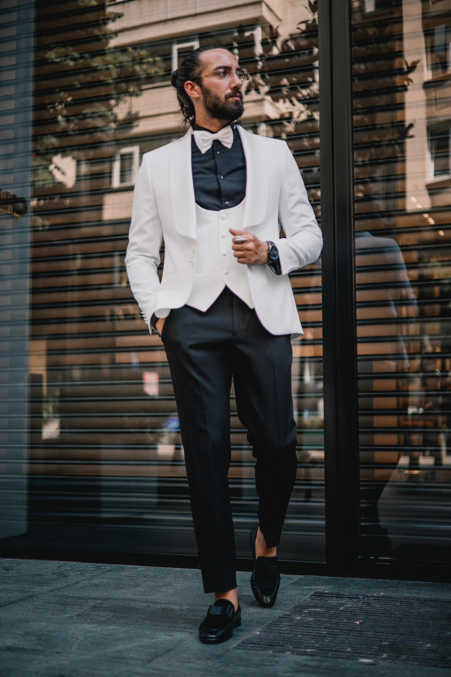 White Shawl Collar Slim Fit Men's Wedding Suit