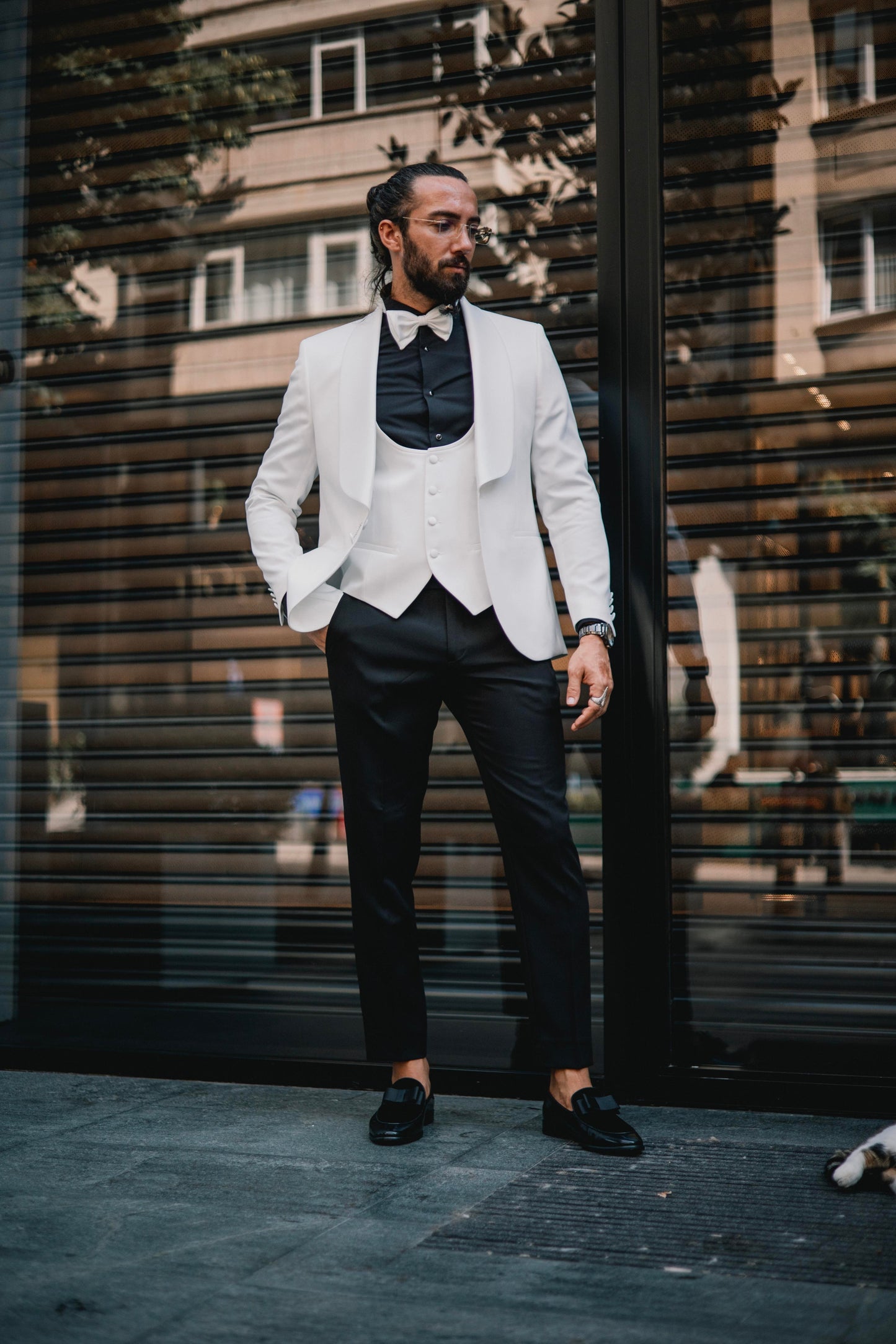 White Shawl Collar Slim Fit Men's Wedding Suit