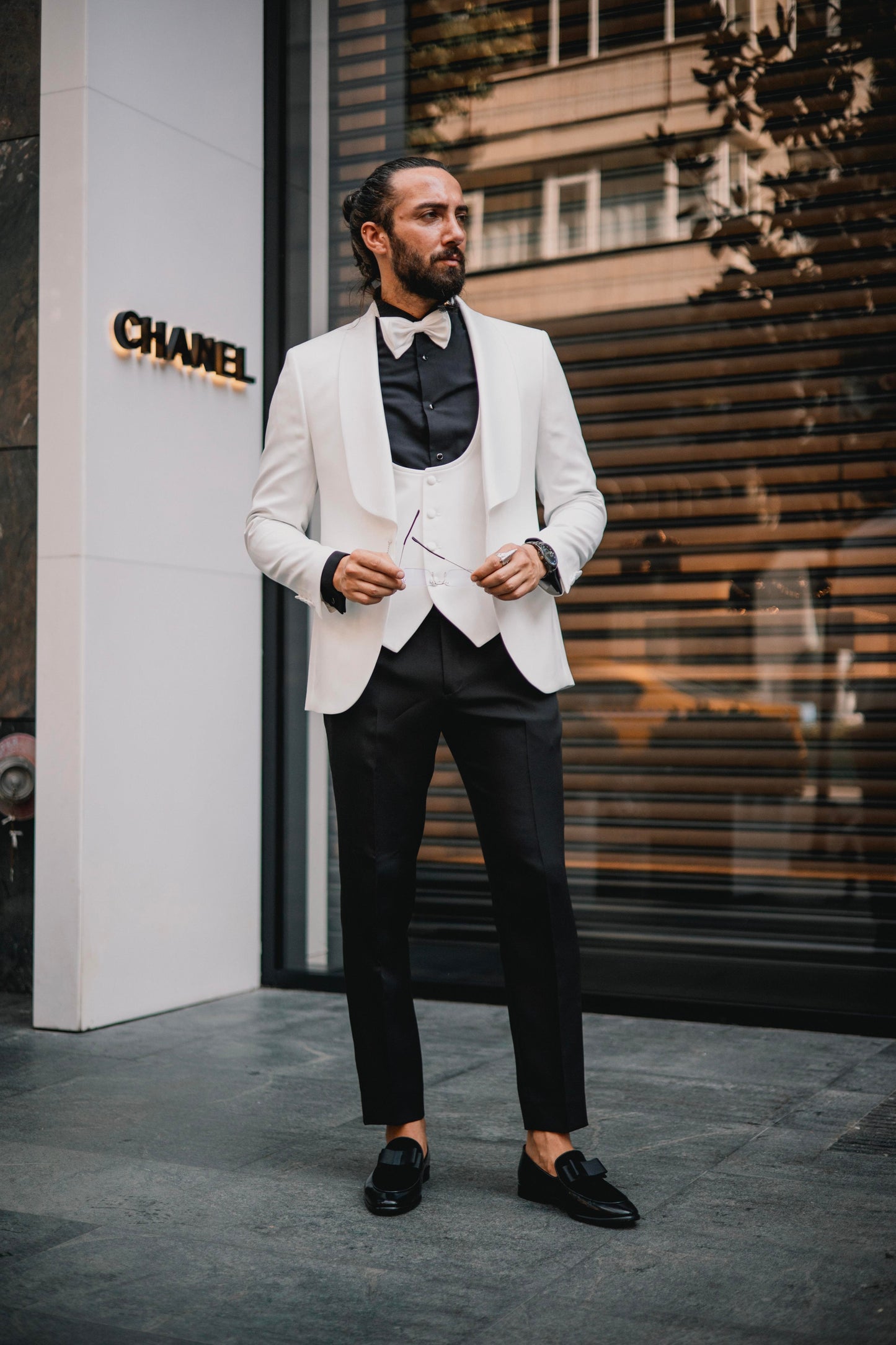 White Shawl Collar Slim Fit Men's Wedding Suit